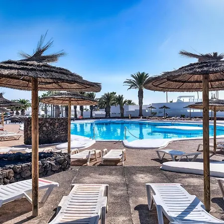 Casa Roberta Sea View Villa Costa Teguise Exterior photo
