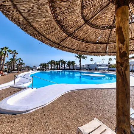 Casa Roberta Sea View Villa Costa Teguise Exterior photo